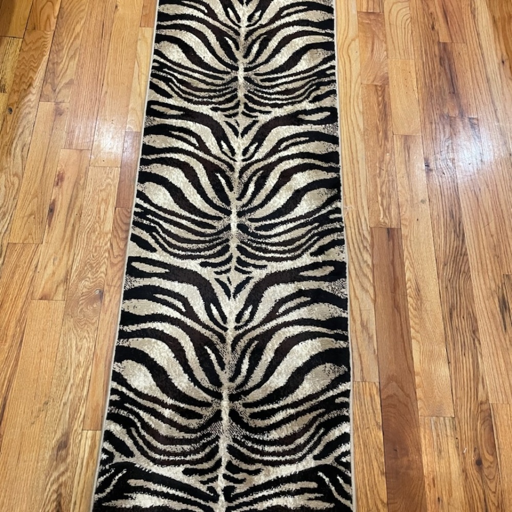 Home Dynamix Tribeca Fawn Runner Area Rug 1'9"x7'2", Animals Black/Ivory